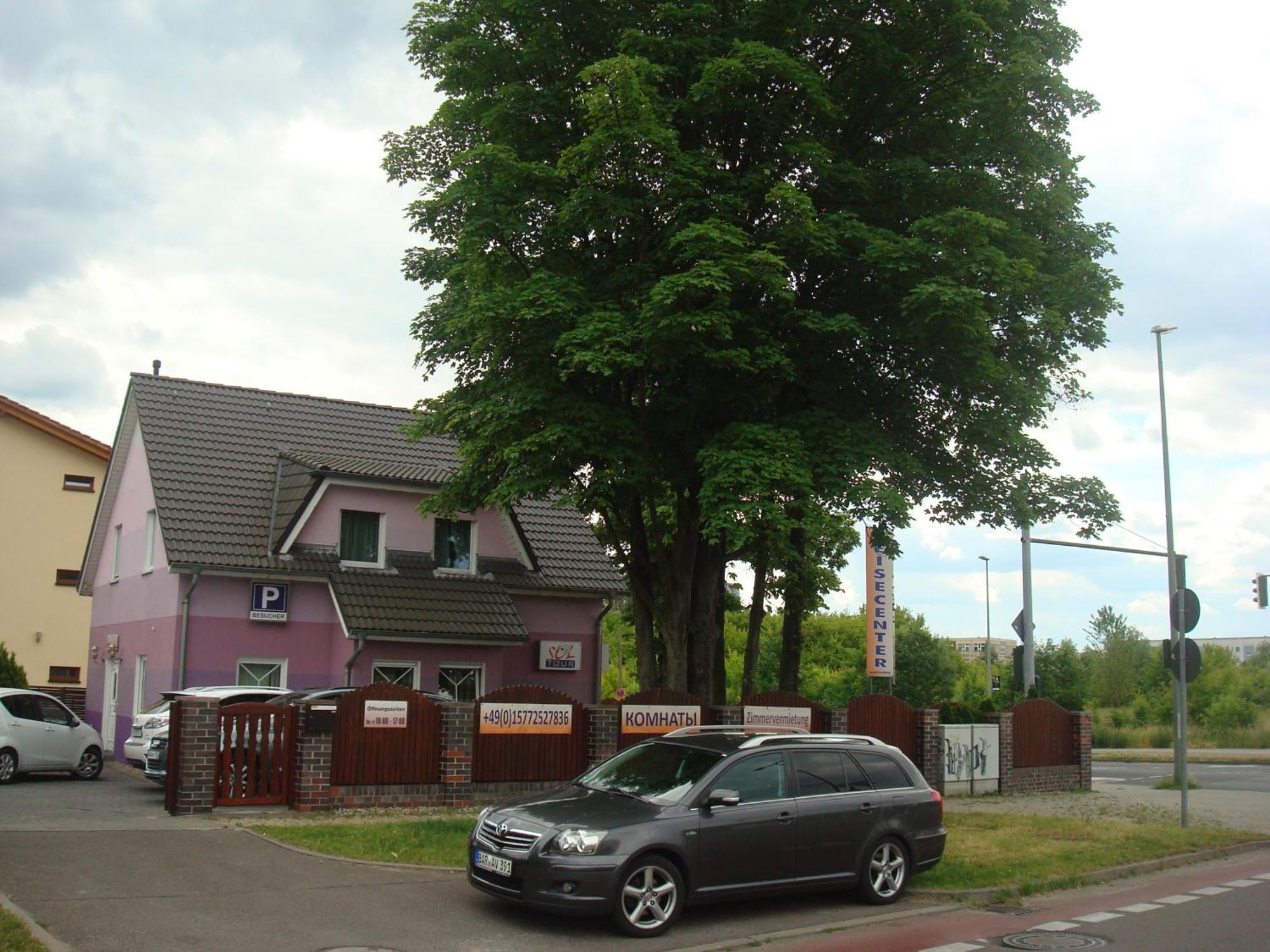 Gaestehaus Sol Tour Ahrensfelde Exterior foto